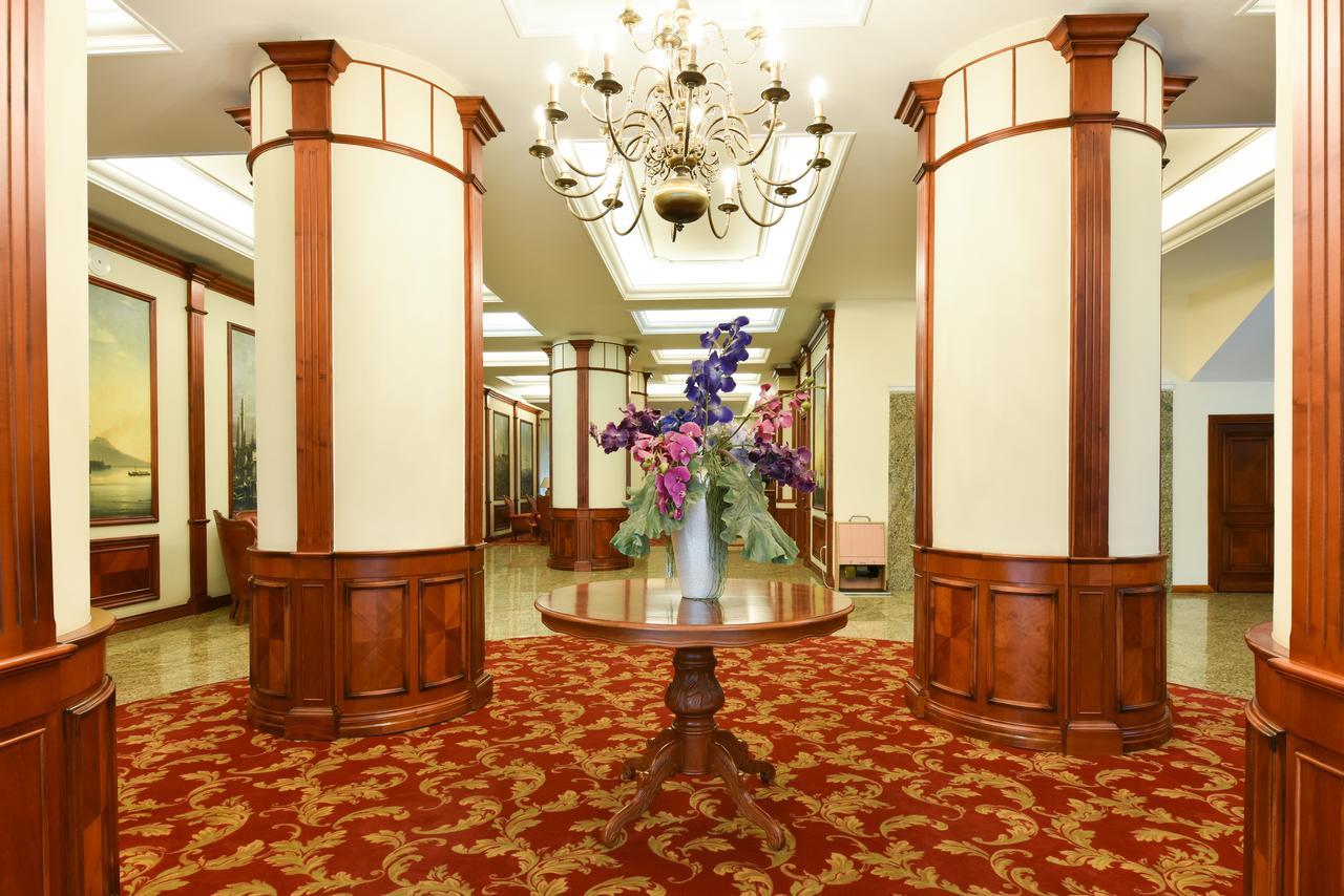 Hotel Belvedere Brăila Exteriér fotografie